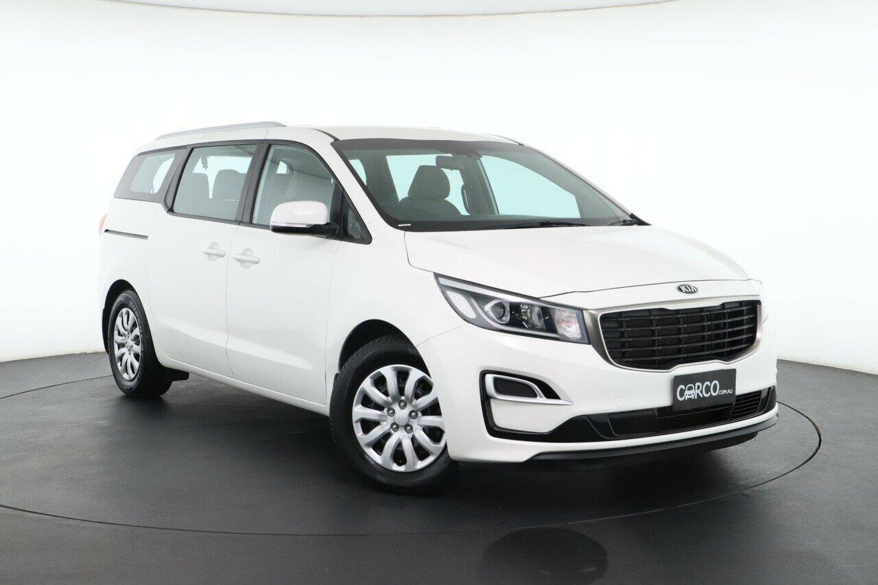 Kia Carnival image 1