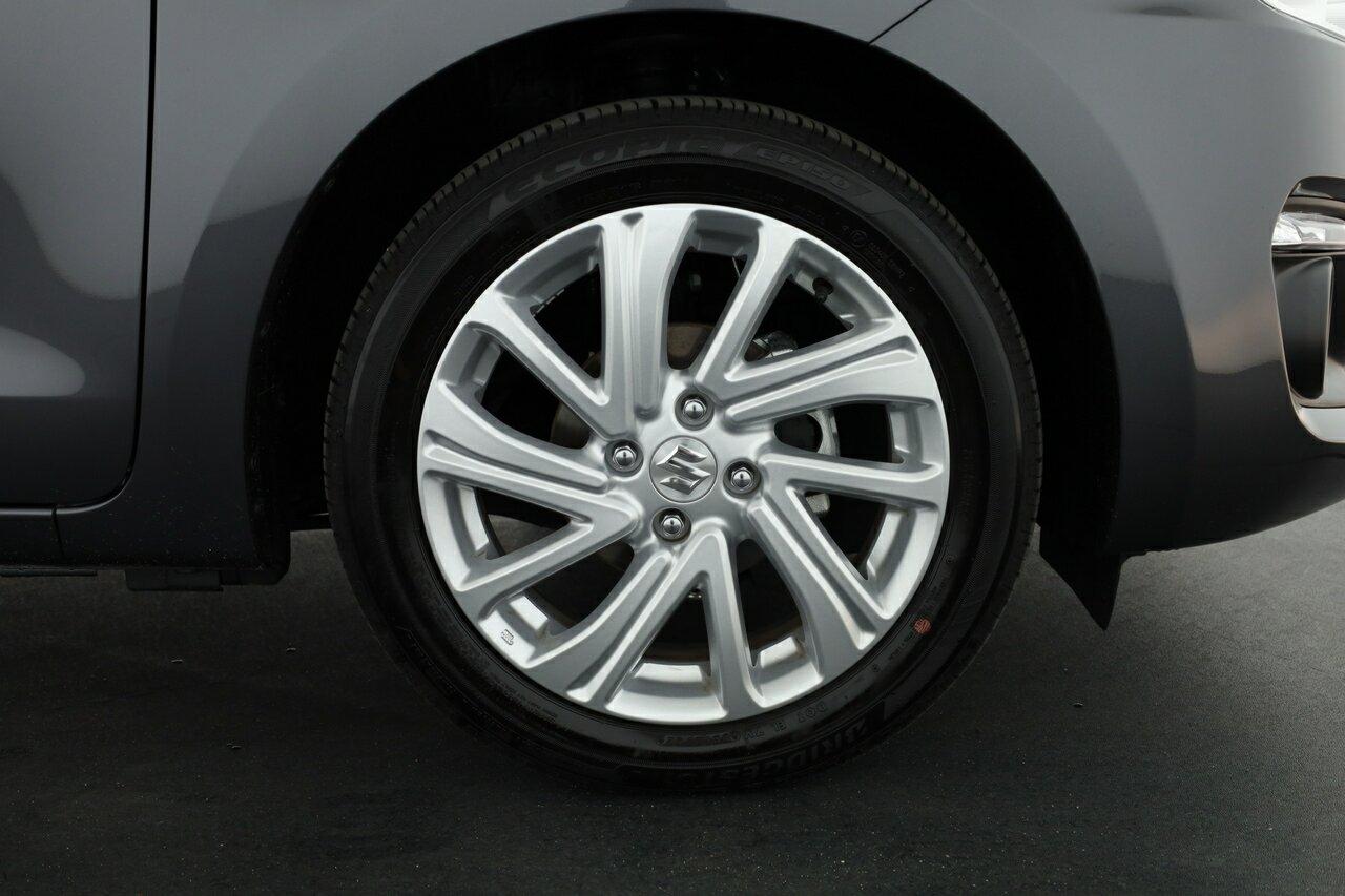 Suzuki Swift image 4
