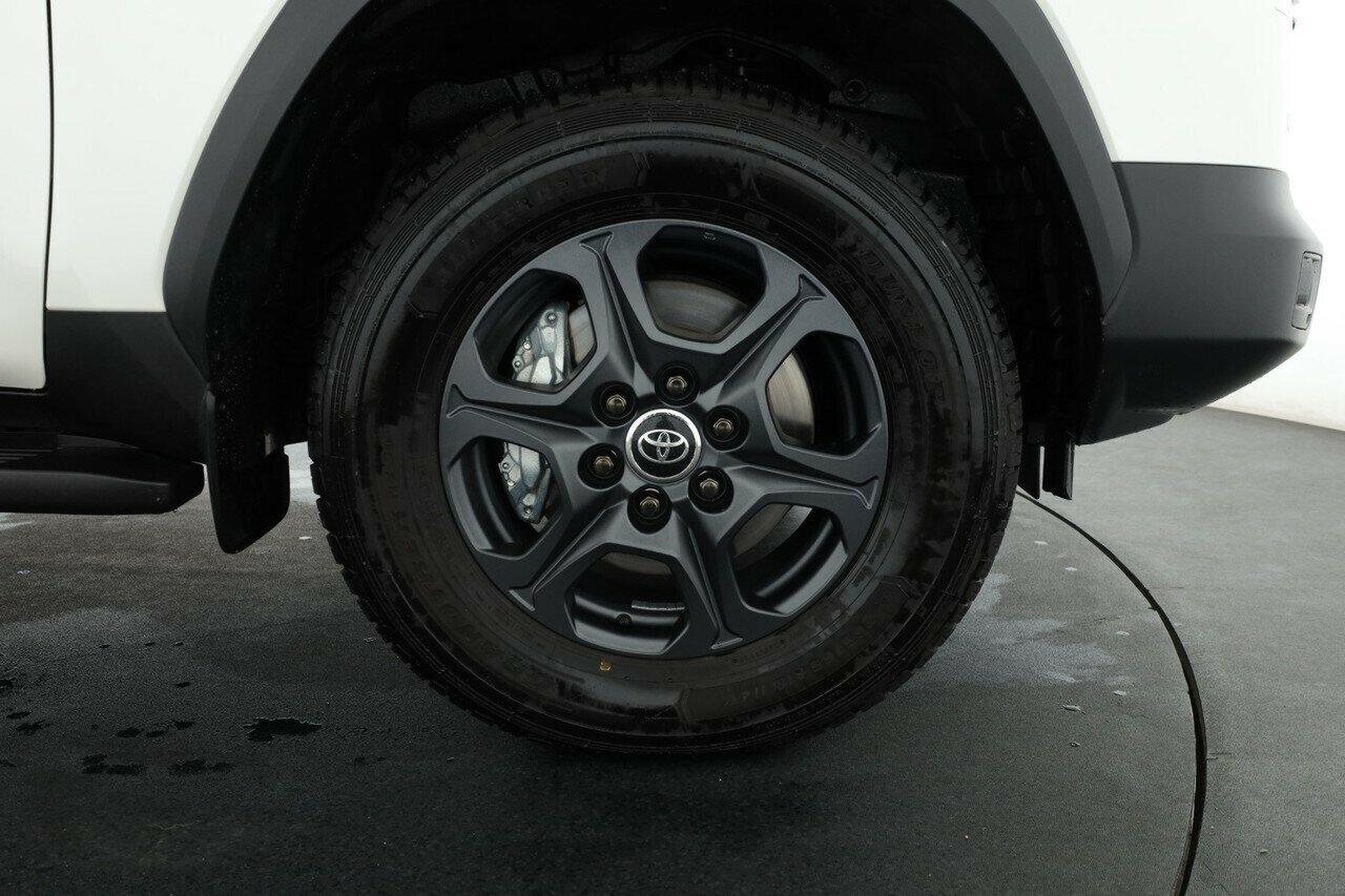 Toyota Landcruiser image 4