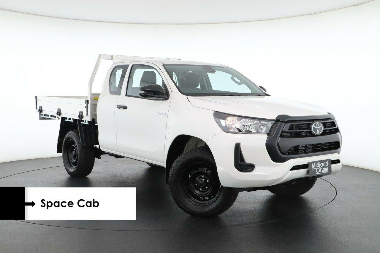 Toyota Hilux image 1