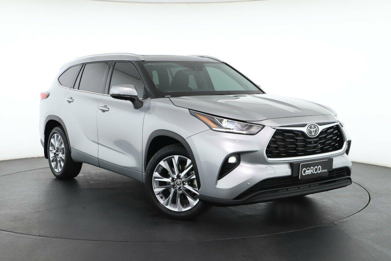Toyota Kluger image 1