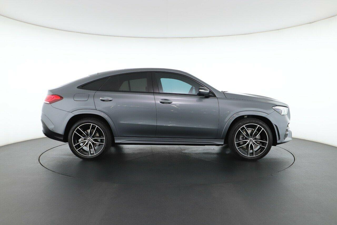 Mercedes Benz Gle-class image 3