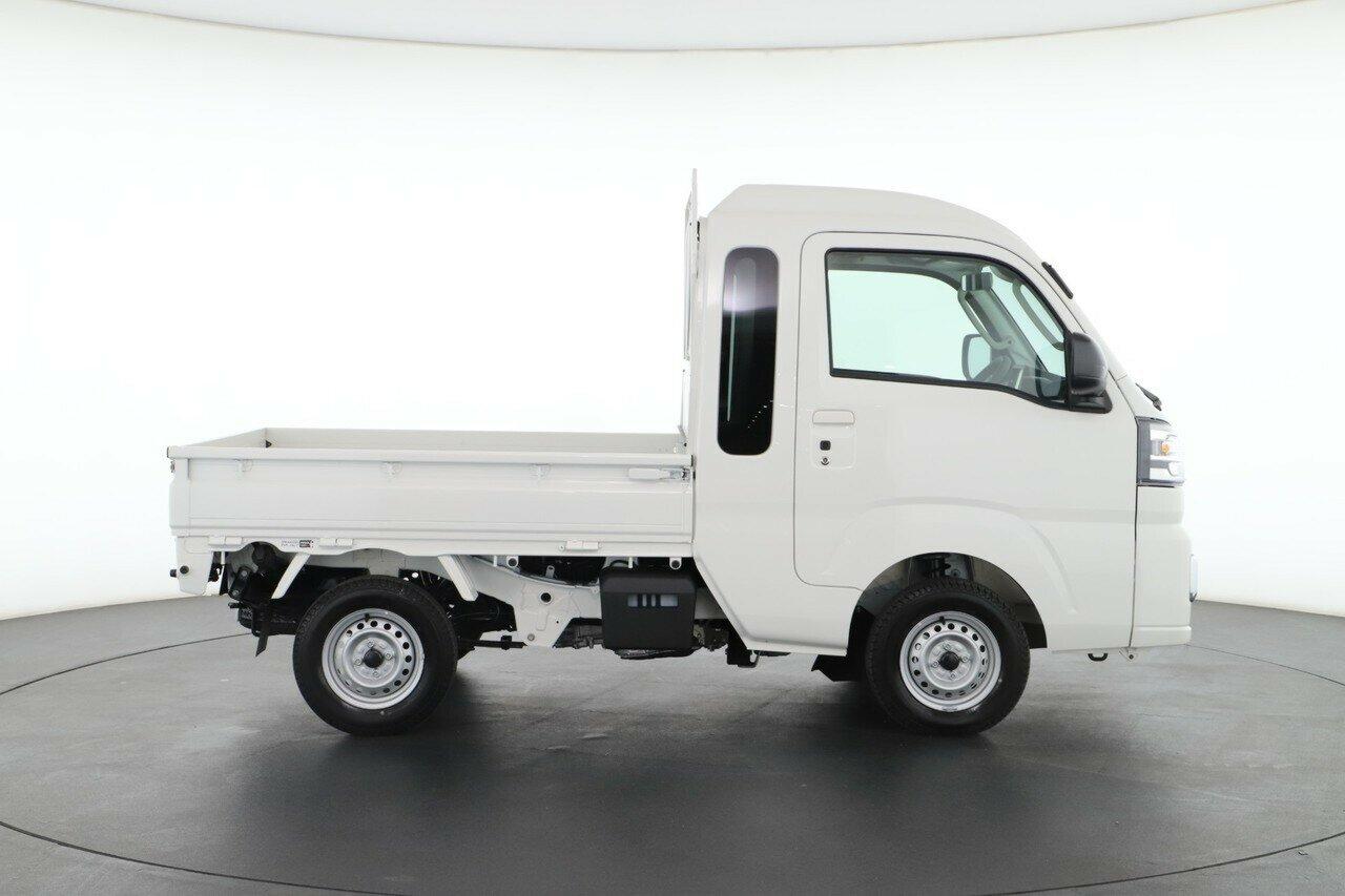 Subaru Sambar image 2