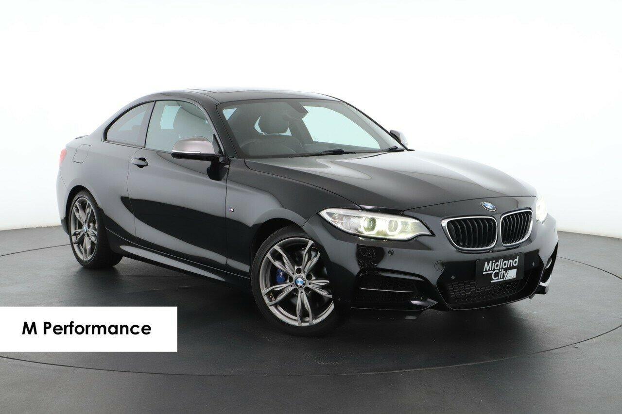 BMW 2 Series image 1