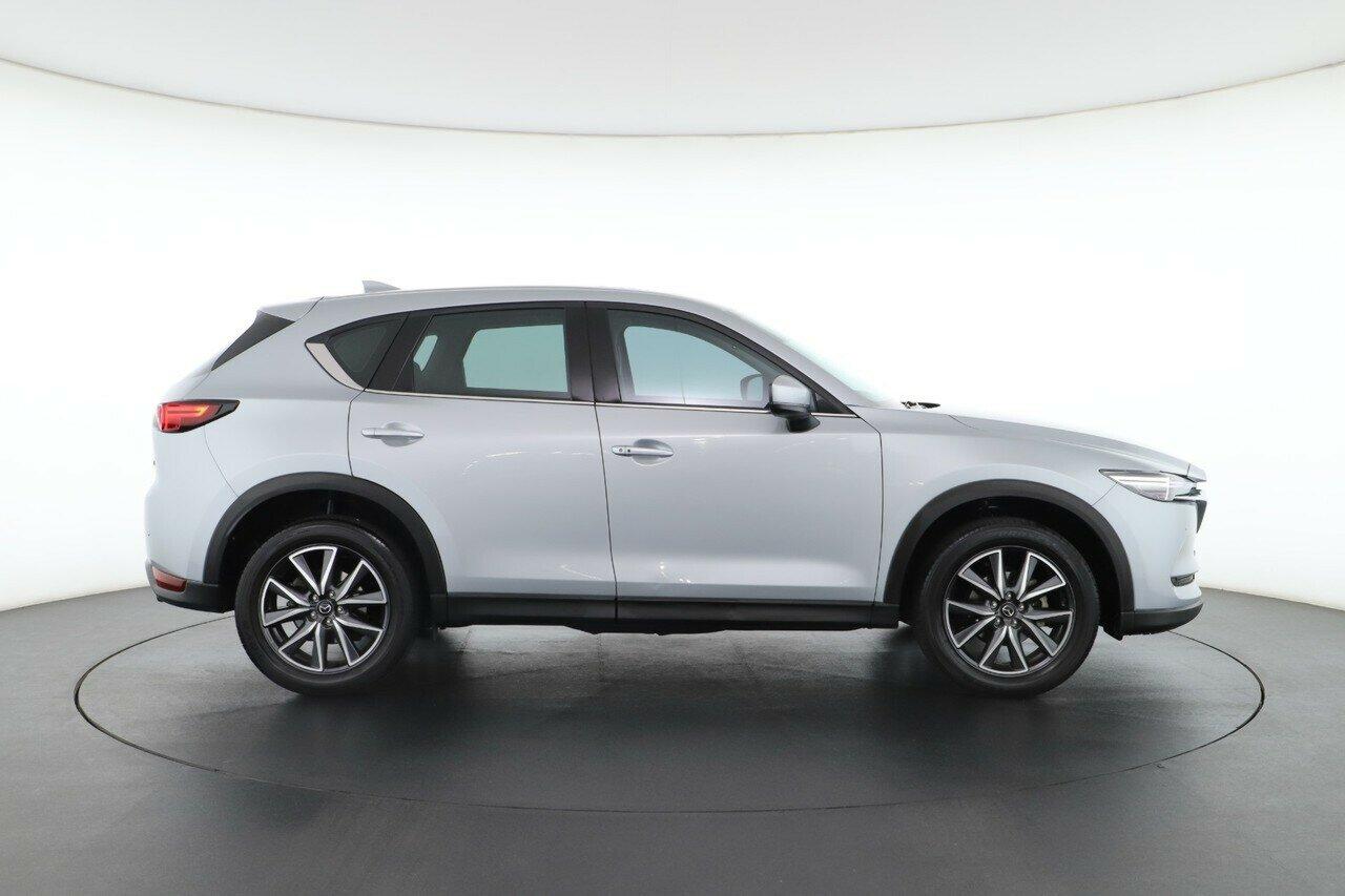 Mazda Cx-5 image 2