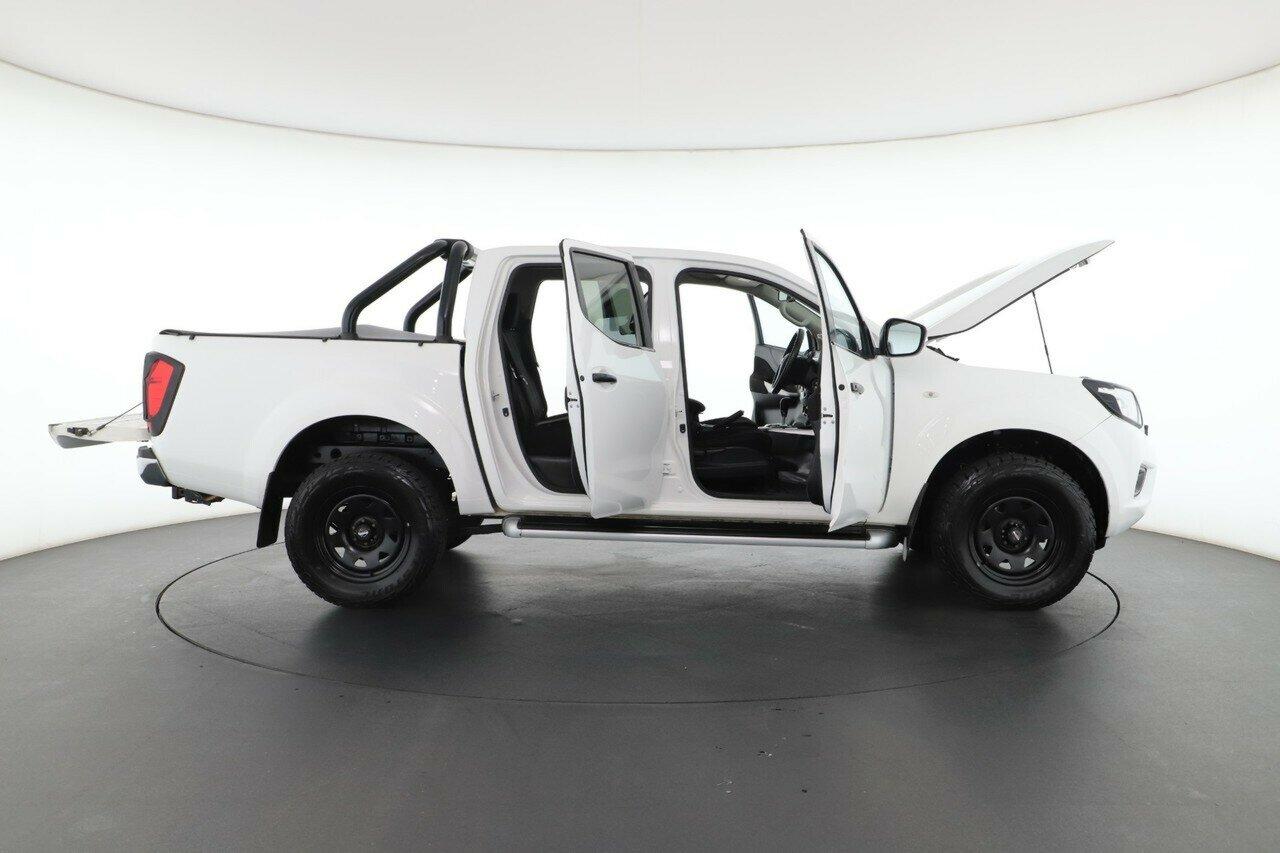 Nissan Navara image 3
