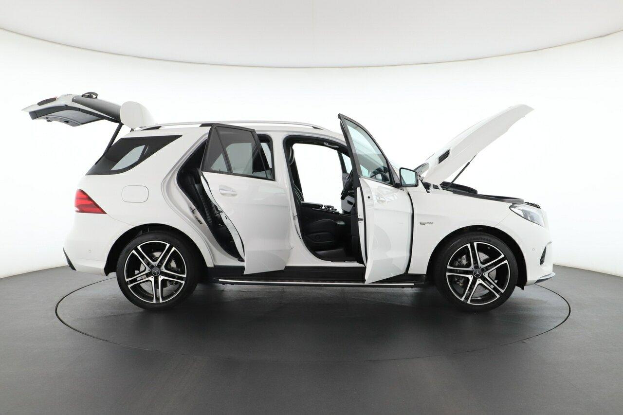 Mercedes Benz Gle-class image 4