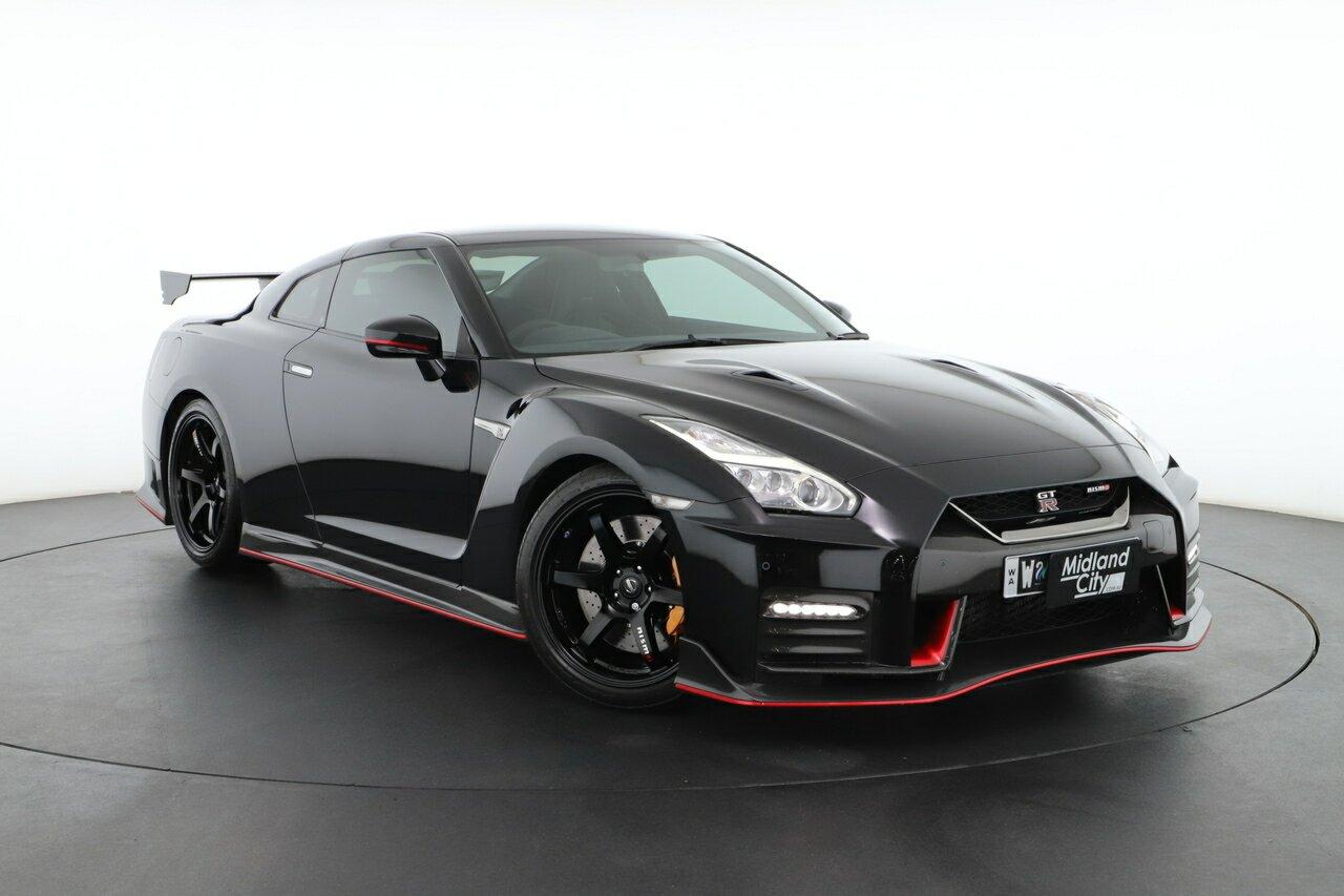 Nissan Gt-r image 1