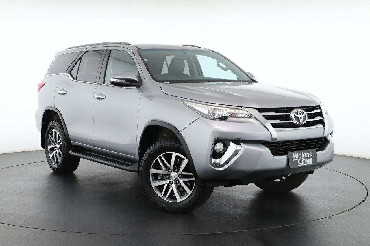 Toyota Fortuner image 1