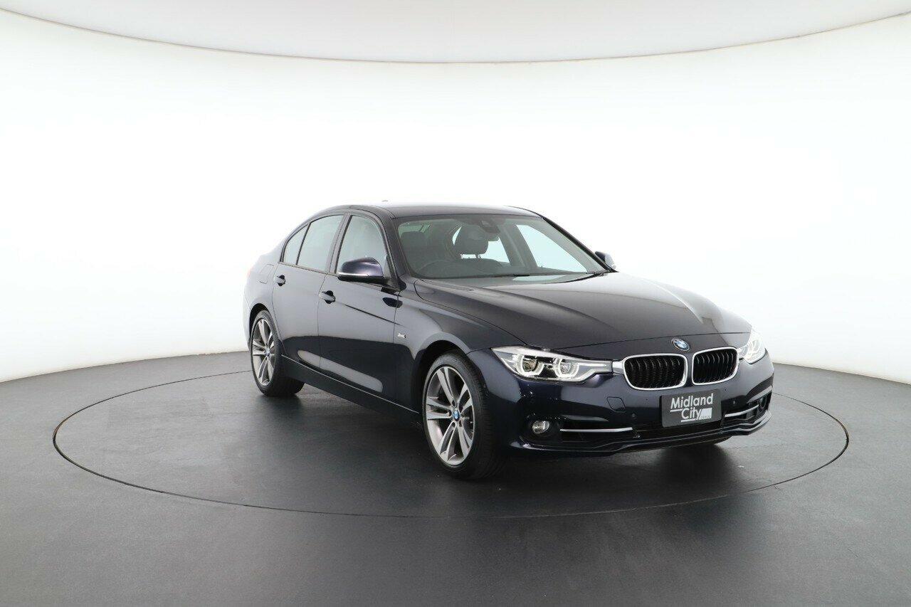 BMW 3 Series image 4