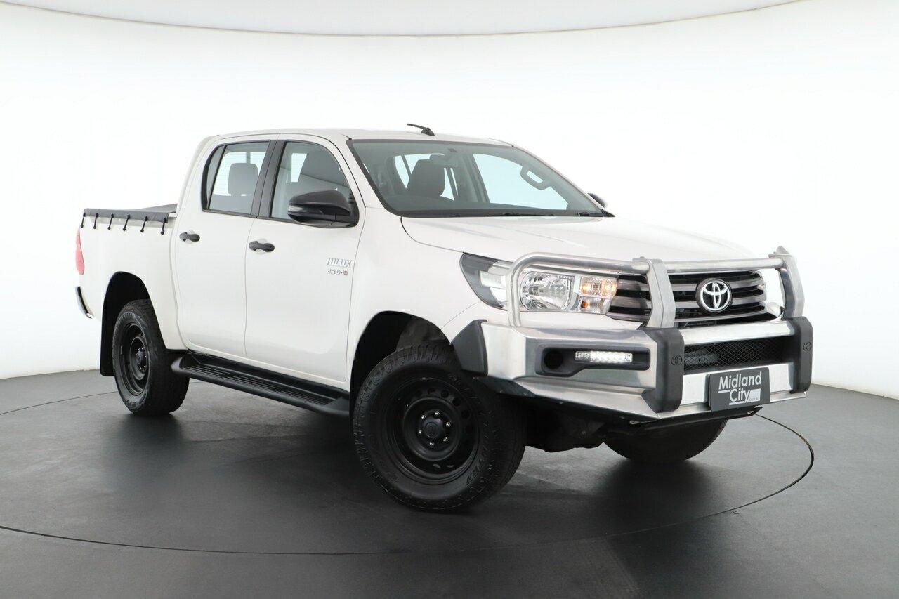 Toyota Hilux image 1