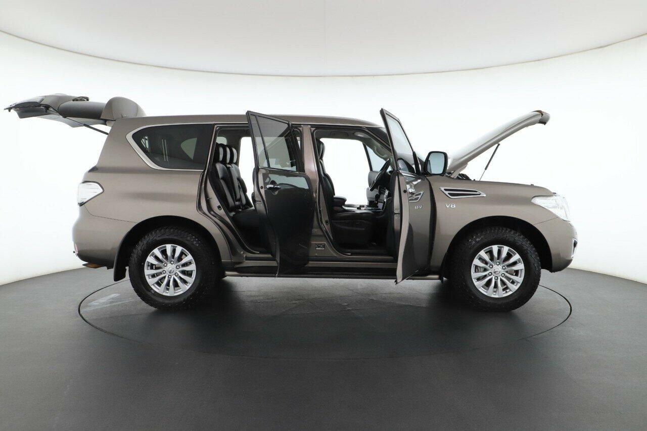 Nissan Patrol image 2