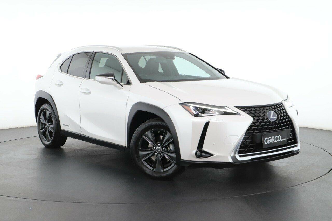 Lexus Ux image 1