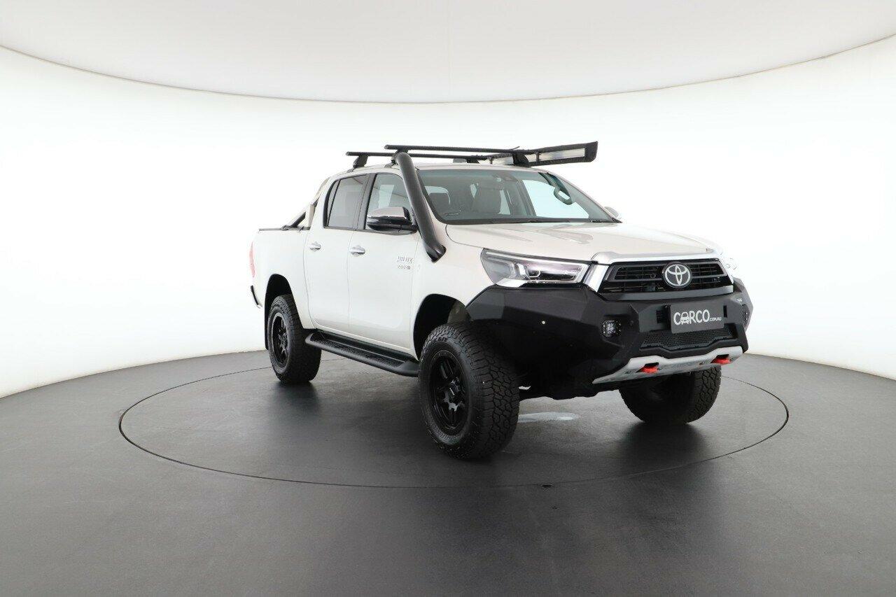 Toyota Hilux image 4