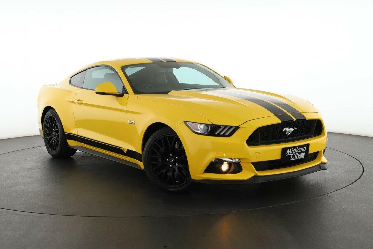 Ford Mustang image 1