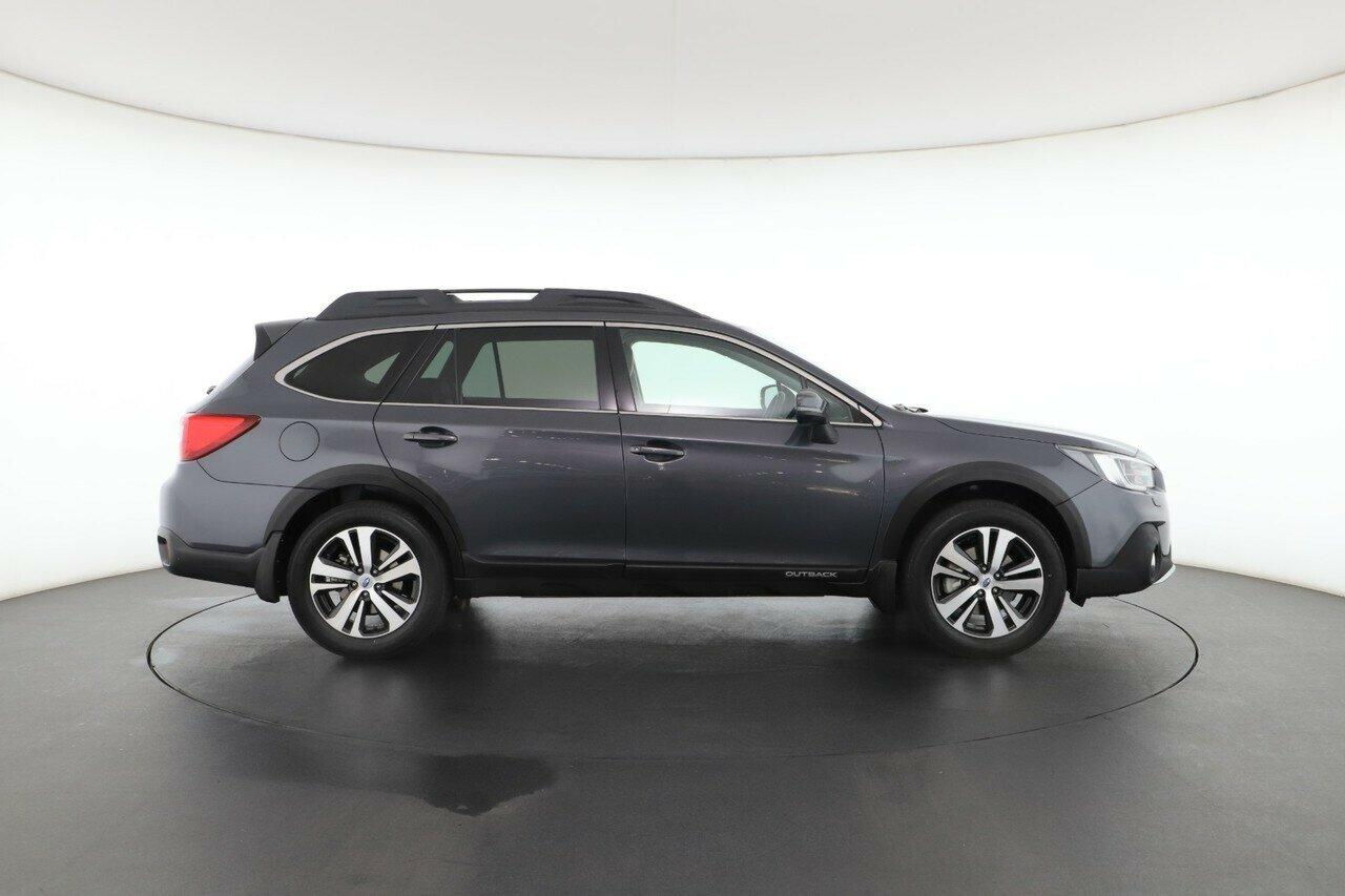 Subaru Outback image 2
