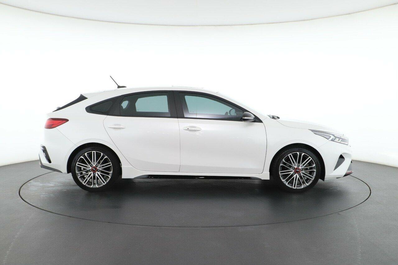 Kia Cerato image 2