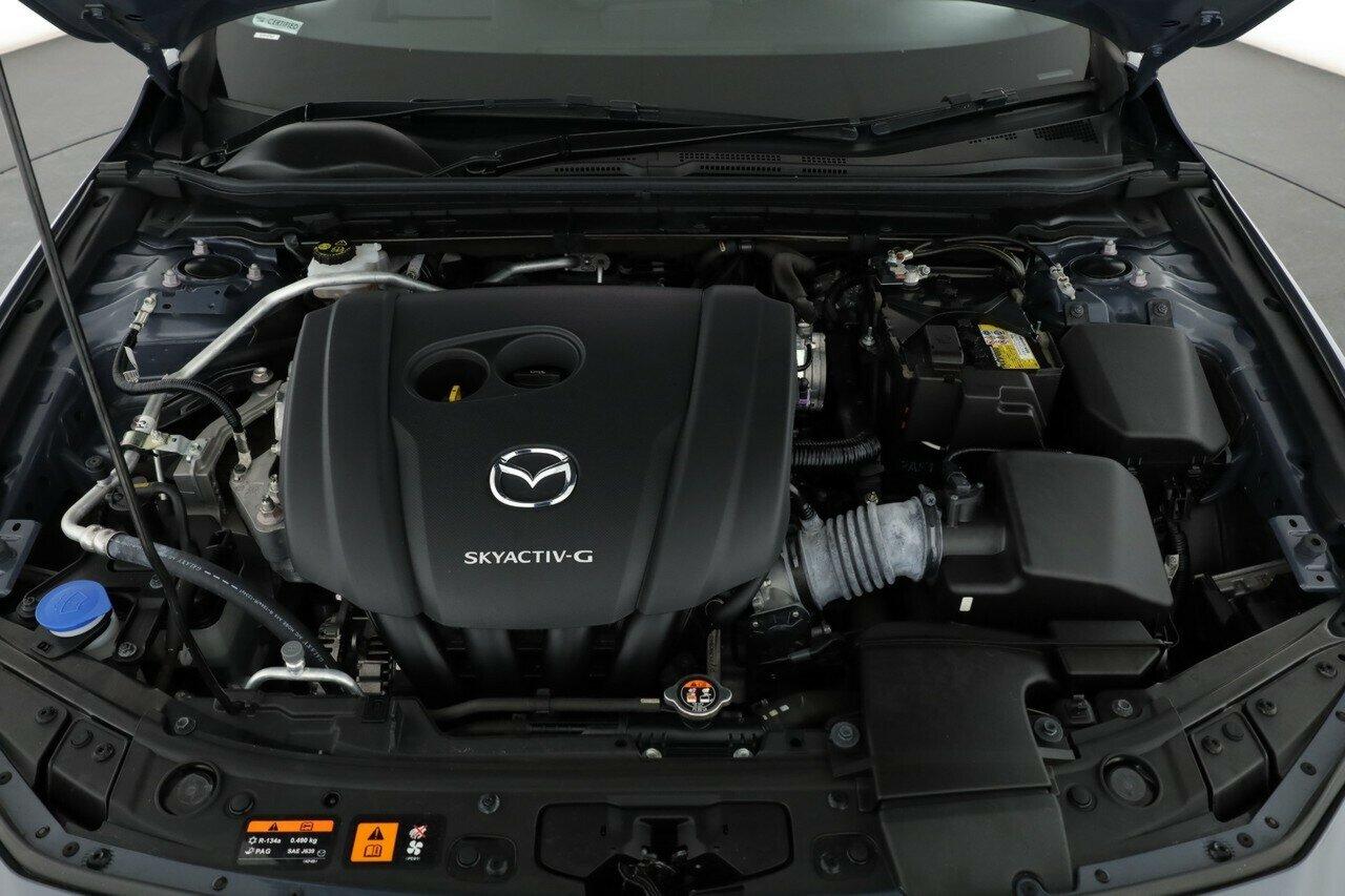 Mazda 3 image 3