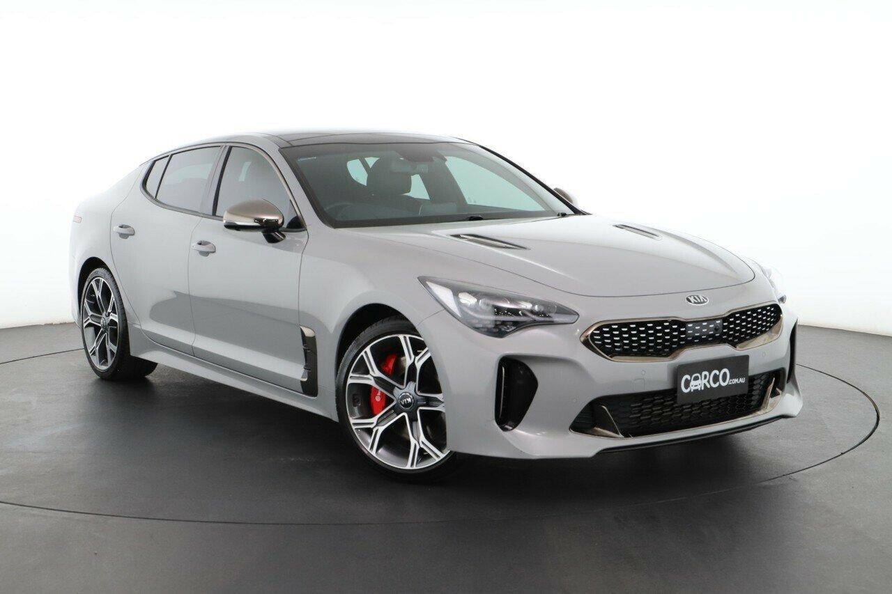 Kia Stinger image 1