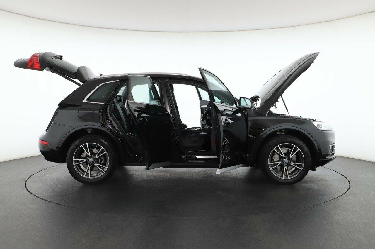 Audi Q5 image 2