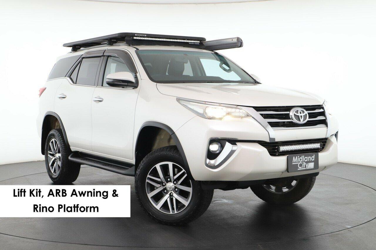 Toyota Fortuner image 1