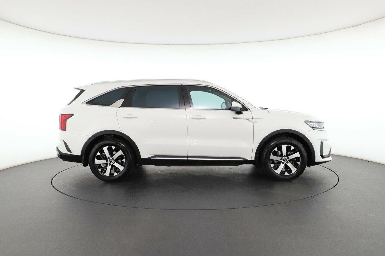 Kia Sorento image 3