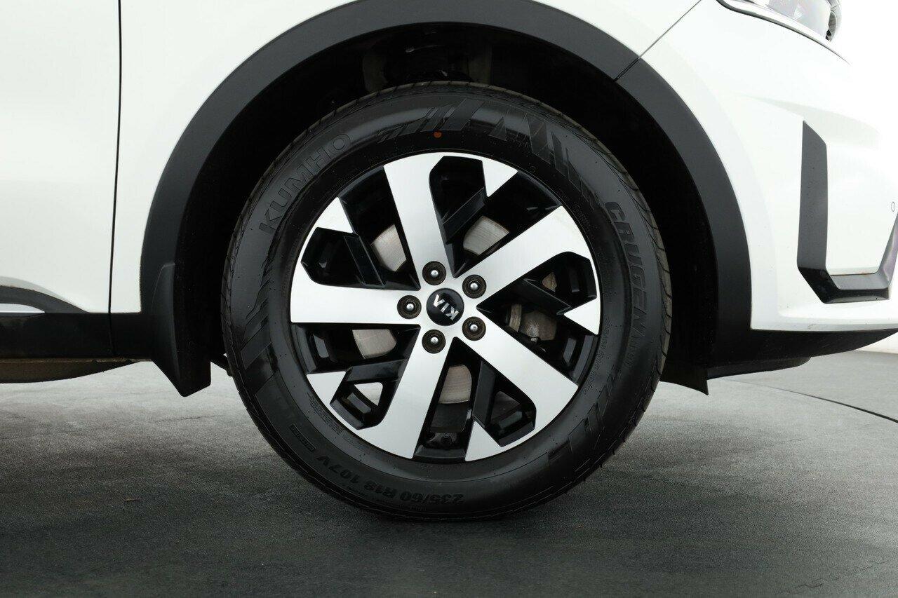 Kia Sorento image 4