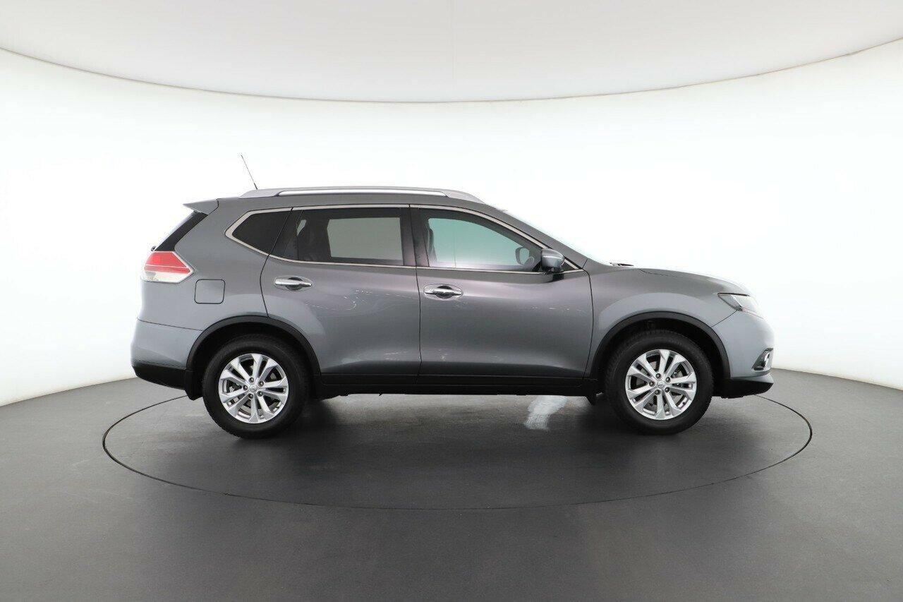 Nissan X-trail image 2