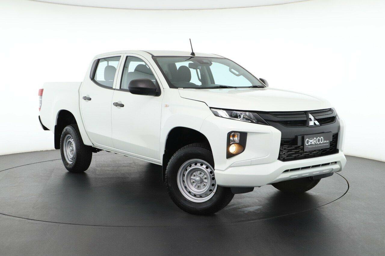 Mitsubishi Triton image 1