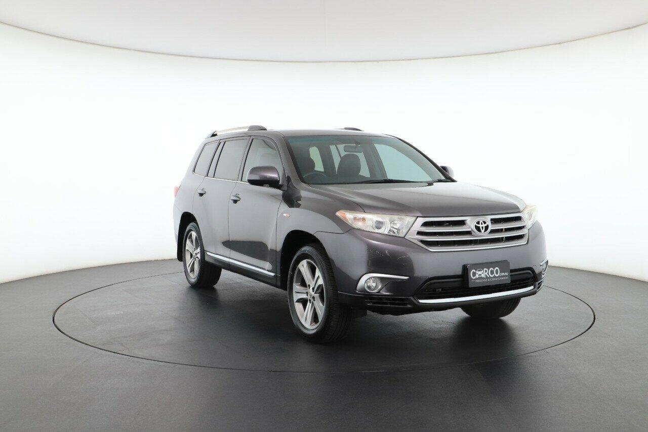 Toyota Kluger image 4