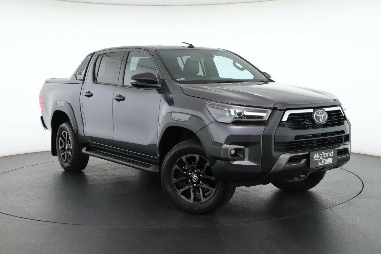 Toyota Hilux image 1