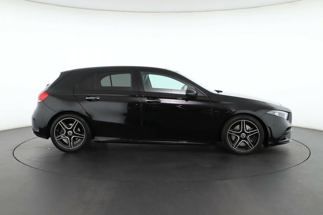 Mercedes Benz A-class image 3