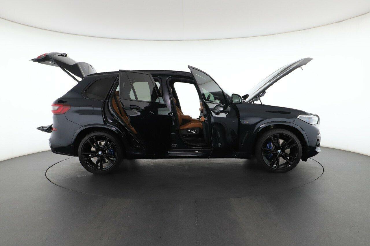 BMW X5 image 2