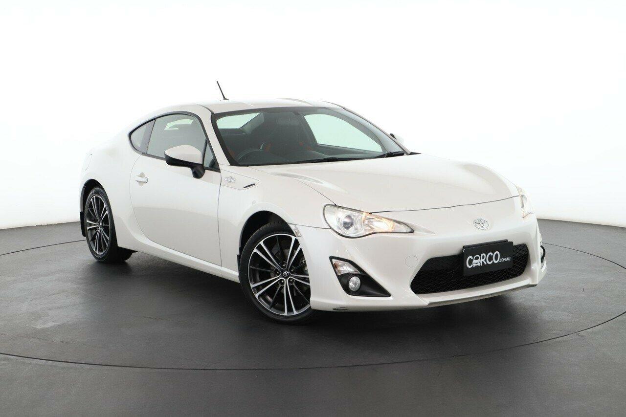 Toyota 86 image 2