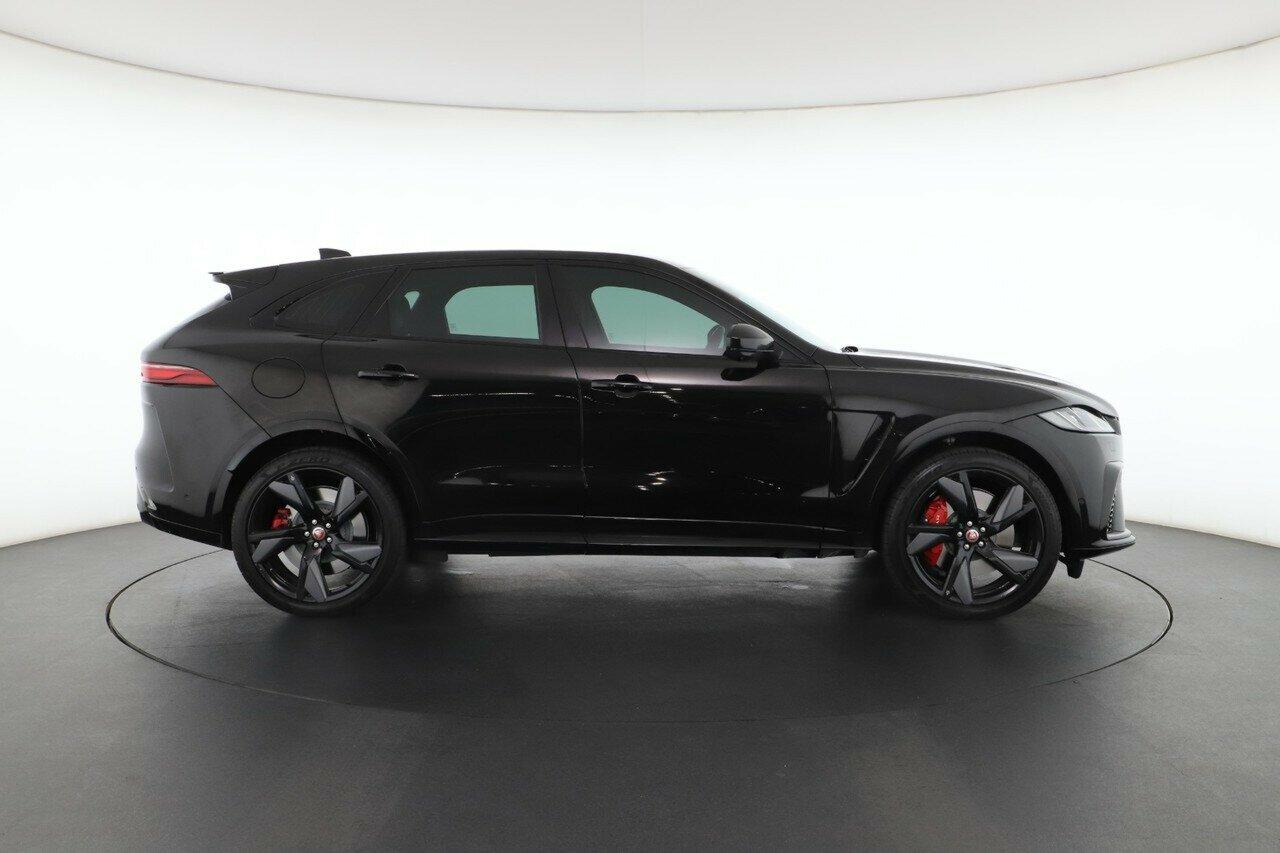 Jaguar F-pace image 3