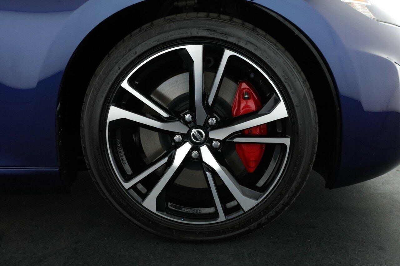 Nissan 370z image 4
