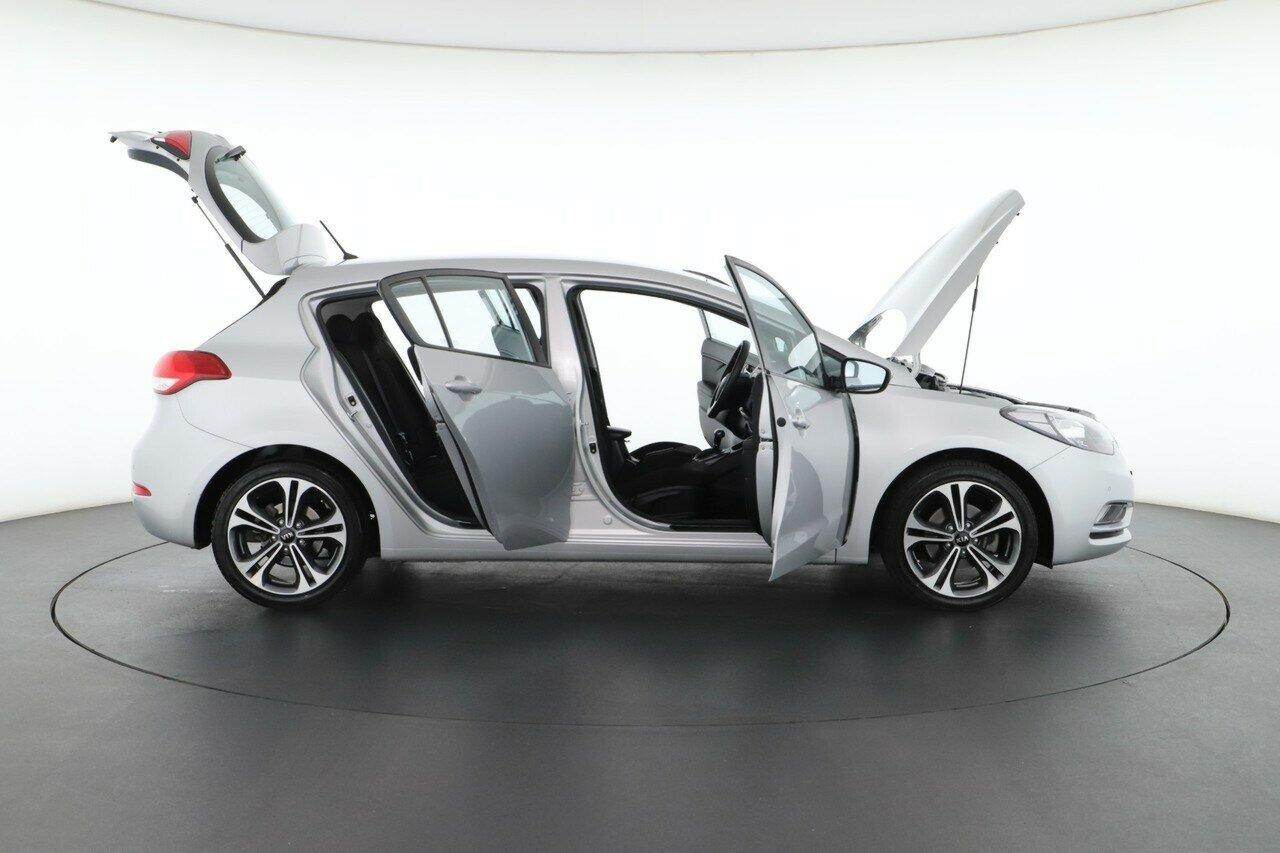 Kia Cerato image 2