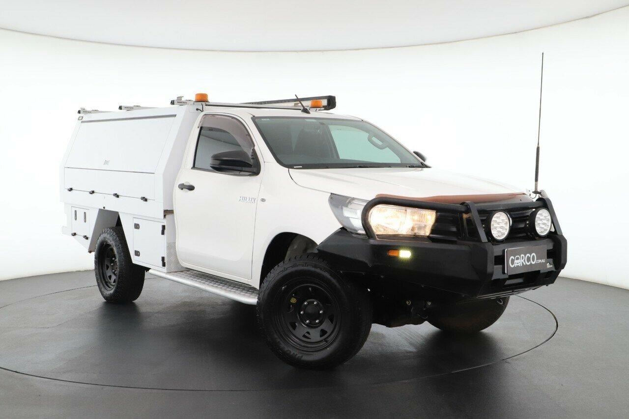 Toyota Hilux image 1