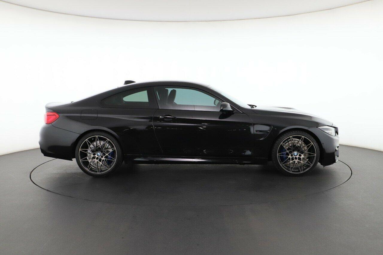 BMW M4 image 3