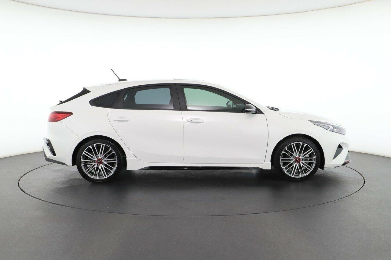 Kia Cerato image 2