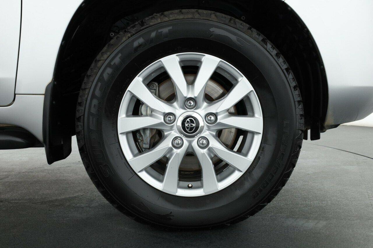 Toyota Landcruiser image 4