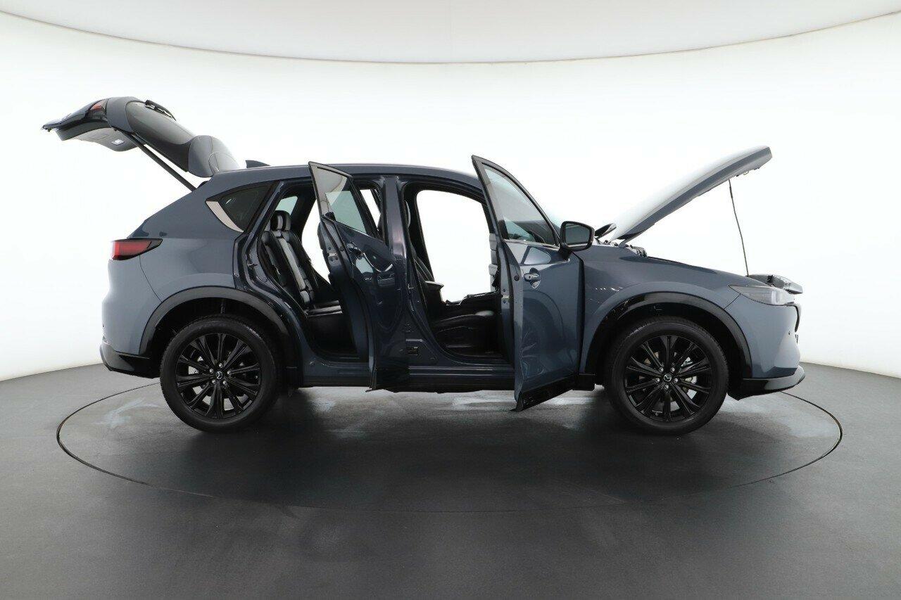 Mazda Cx-5 image 2