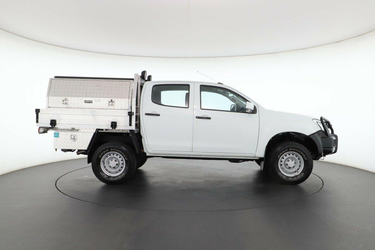 Isuzu D-max image 2