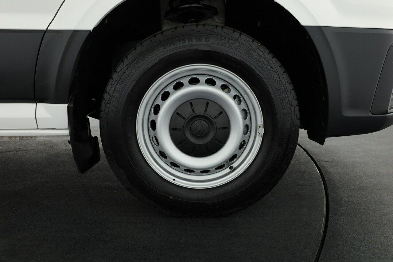 Volkswagen Crafter image 3