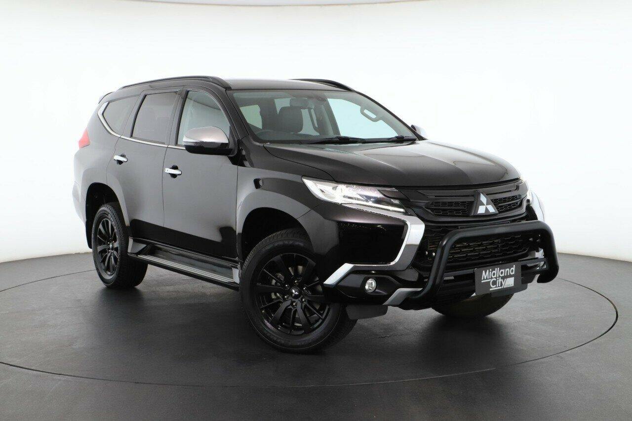 Mitsubishi Pajero image 1