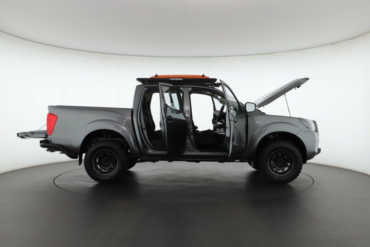 Nissan Navara image 2