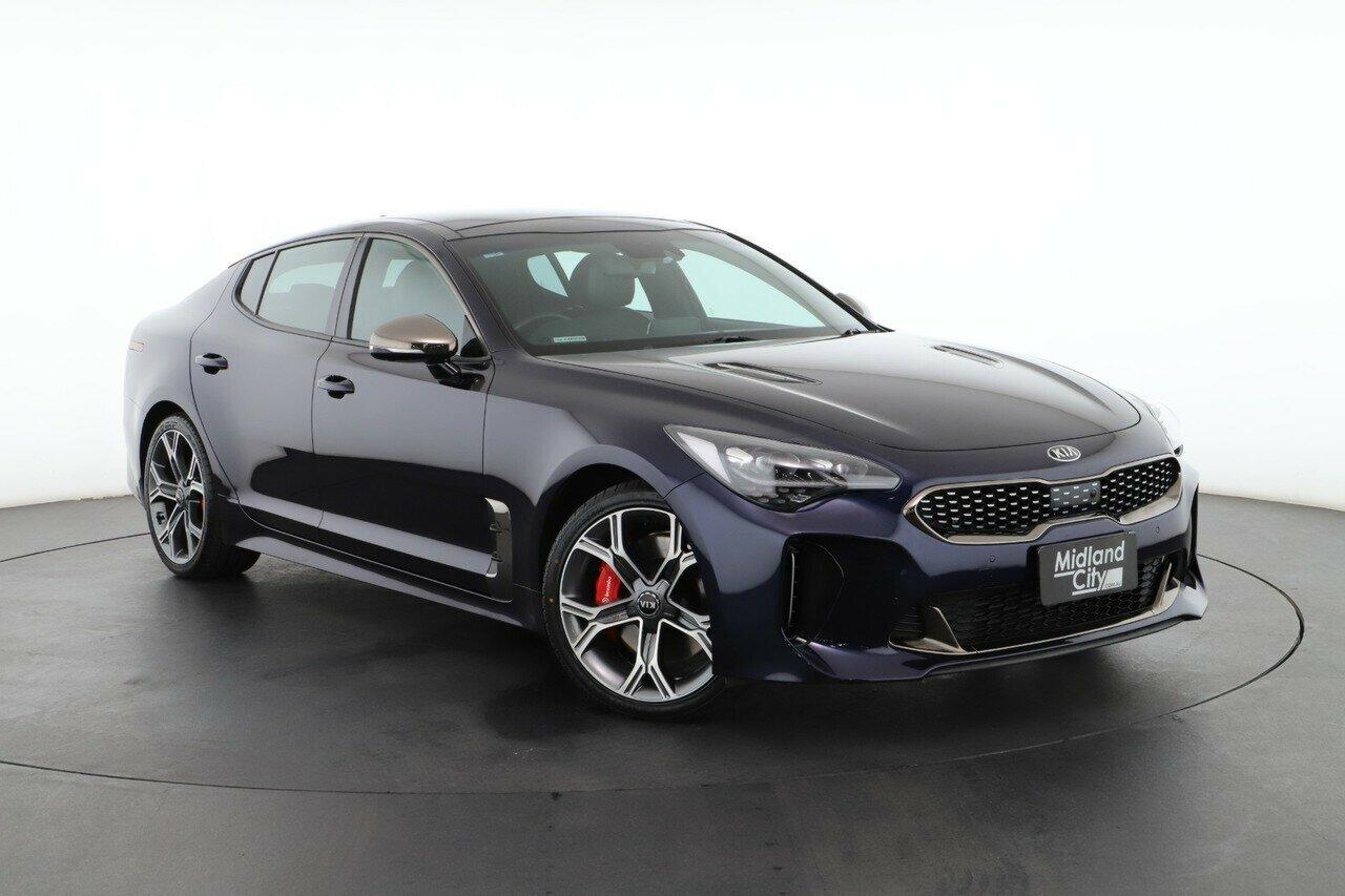 Kia Stinger image 1