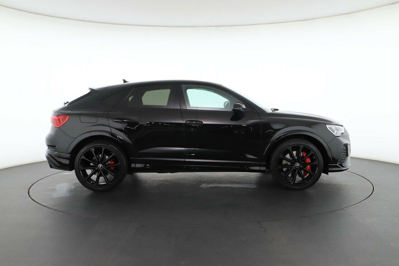 Audi Rs Q3 image 2