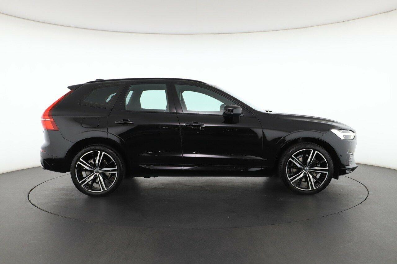 Volvo Xc60 image 2