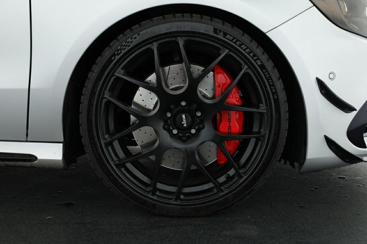 Mercedes Benz A-class image 3